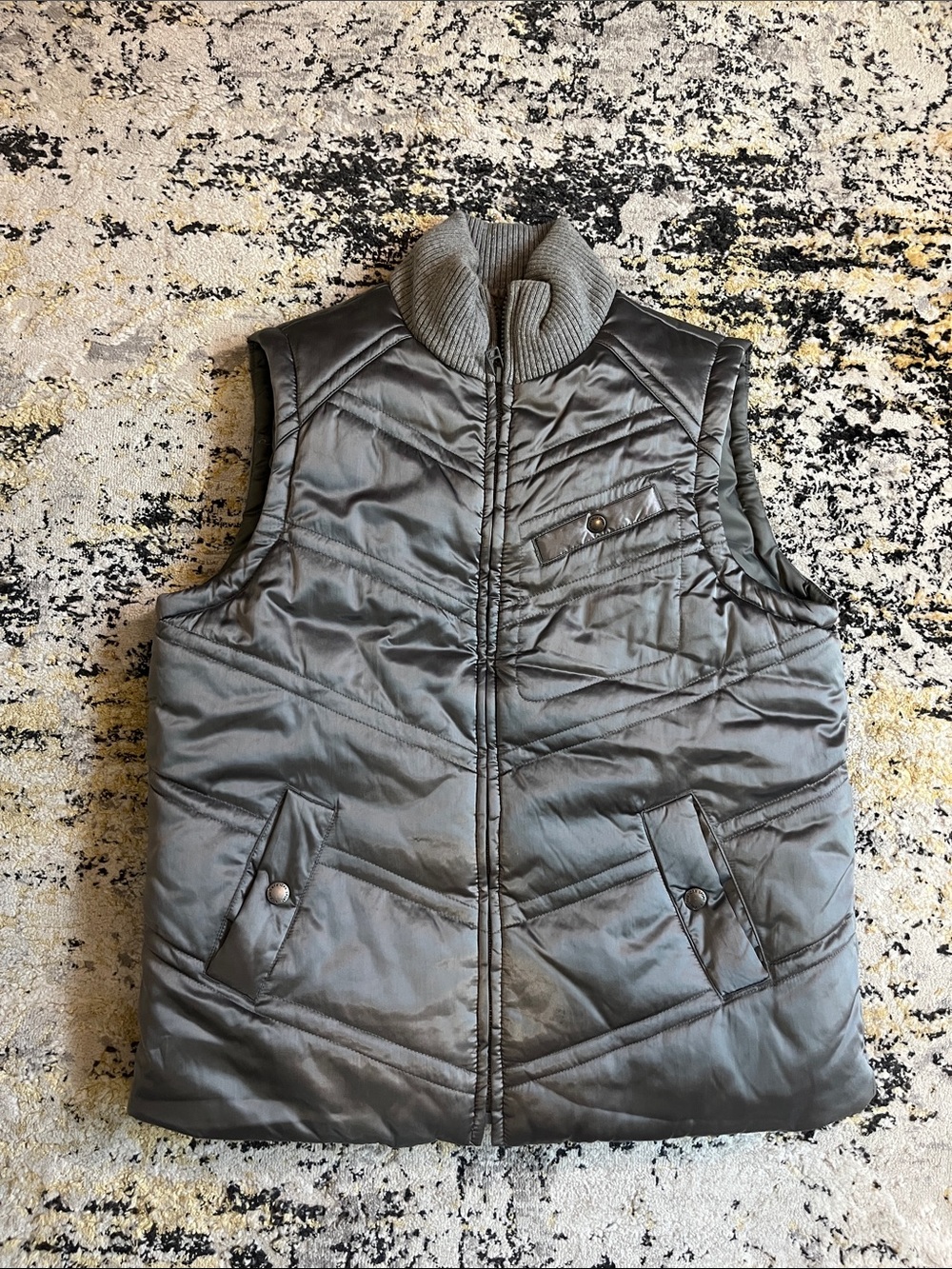Jones New York Kids Quilted Puffer Vest in Gray